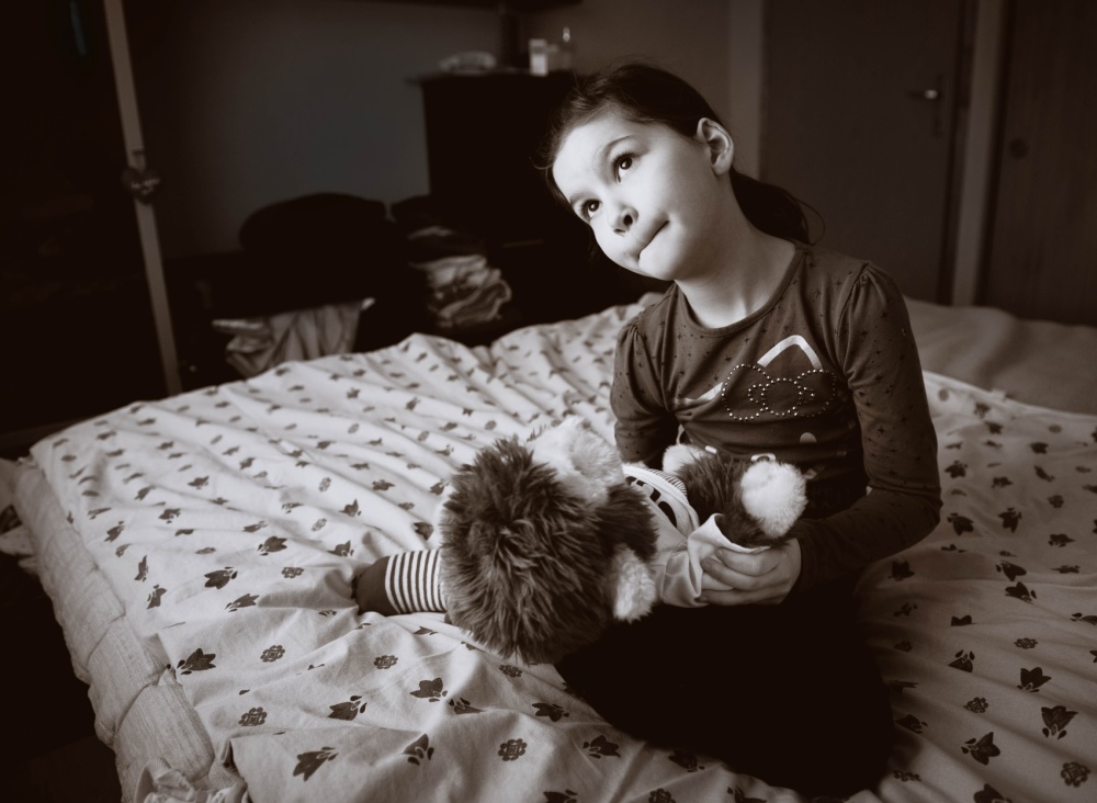 John T. Pedersen Photography - The family was taken to the Trandum immigration internat. The next day, they were sent to Sarajevo after living in Norway for almost ten years. Before leaving Norway, the parents told the authorities that they had nowhere to stay in Bosnia.