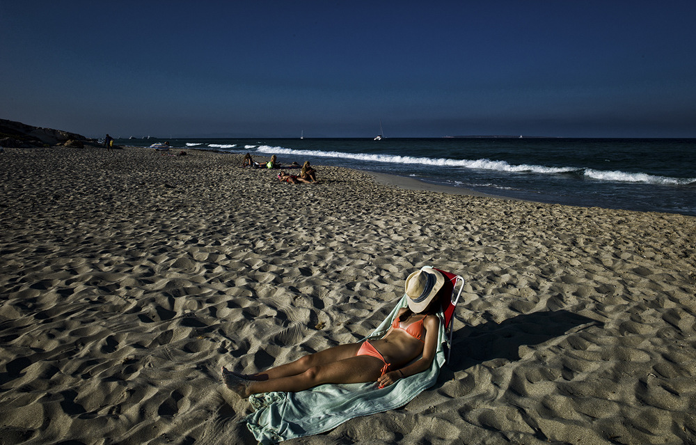 John T. Pedersen Photography - Mallorca Sunbathing