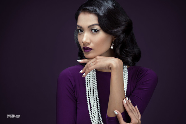 Dubai Photographer underwater, fashion, commercial, corporate, wedding -