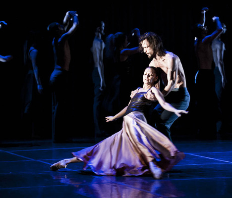 Özgür Ülker Photography - Shaman Dance T. İstanbul