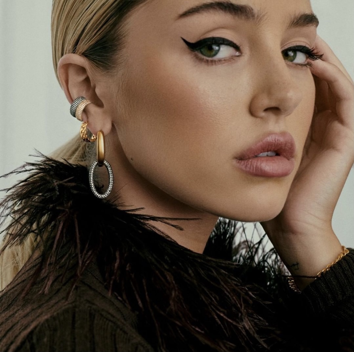 Delilah Belle x Tada & Toy