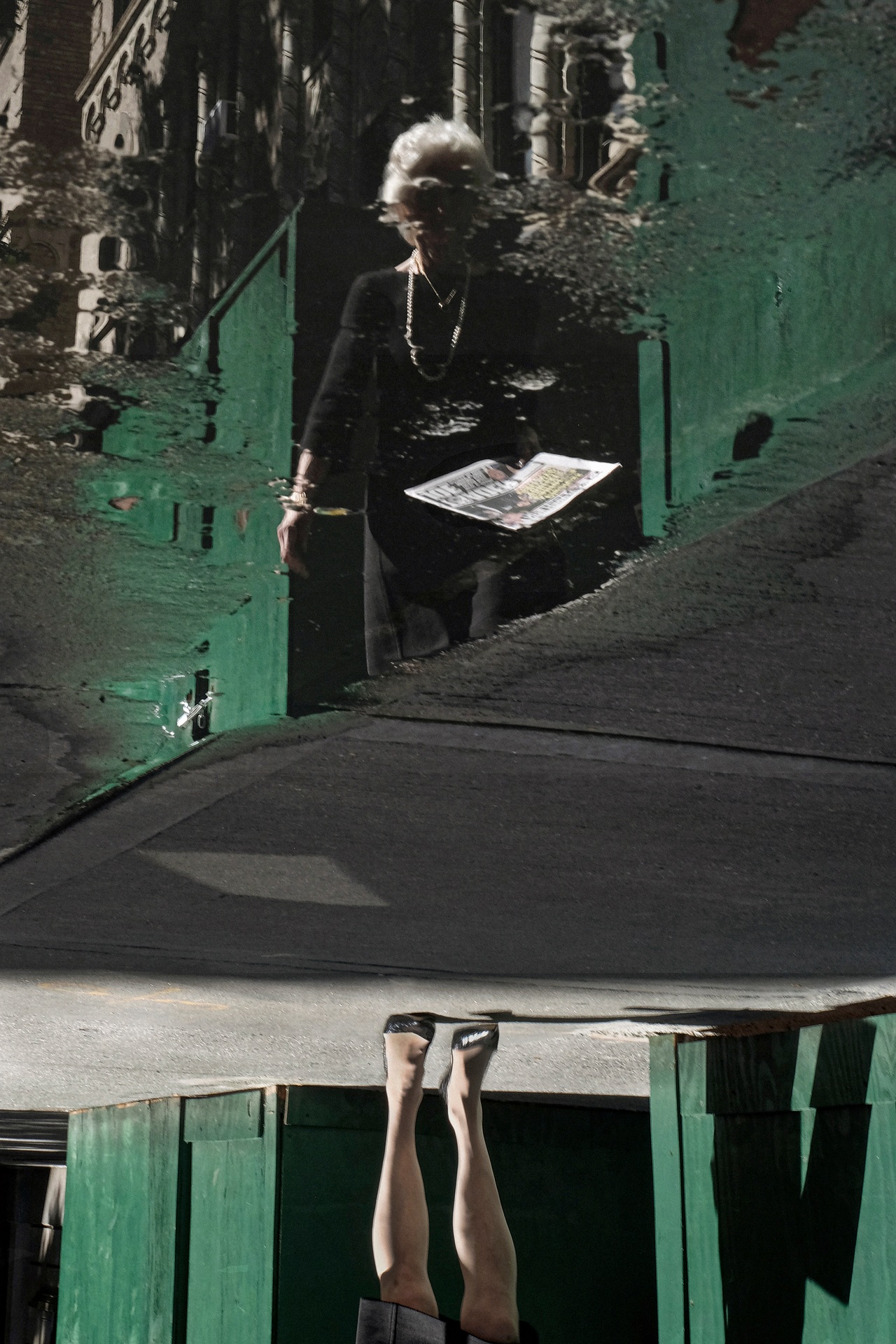 Photo book 'Metropolitan Melancholia'