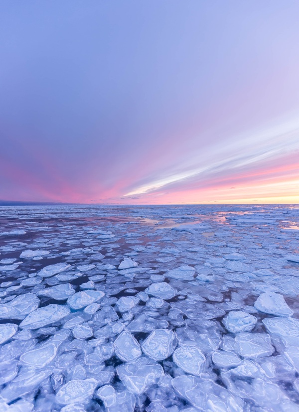 Pancake ice