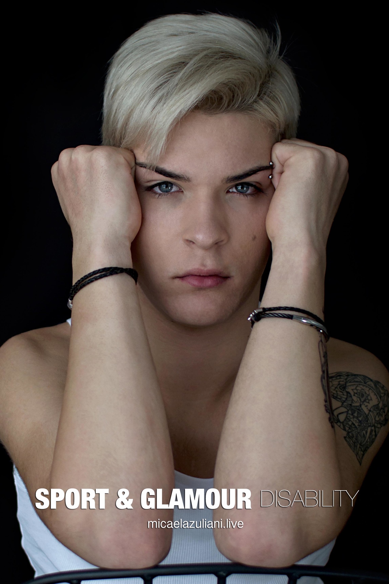 MICAELA ZULIANI - boudoir, ritratto terapia, fotografia, scrittura, corsi, libri.