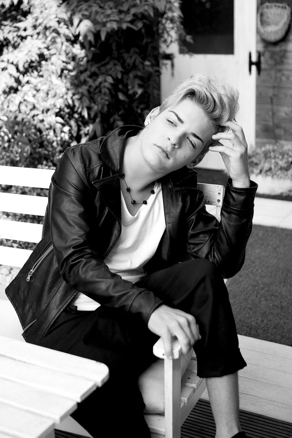 MICAELA ZULIANI - boudoir, ritratto terapia, fotografia, scrittura, corsi, libri.